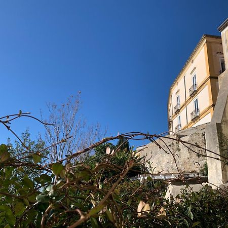 Palazzo Carratelli Apartman Amantea Kültér fotó