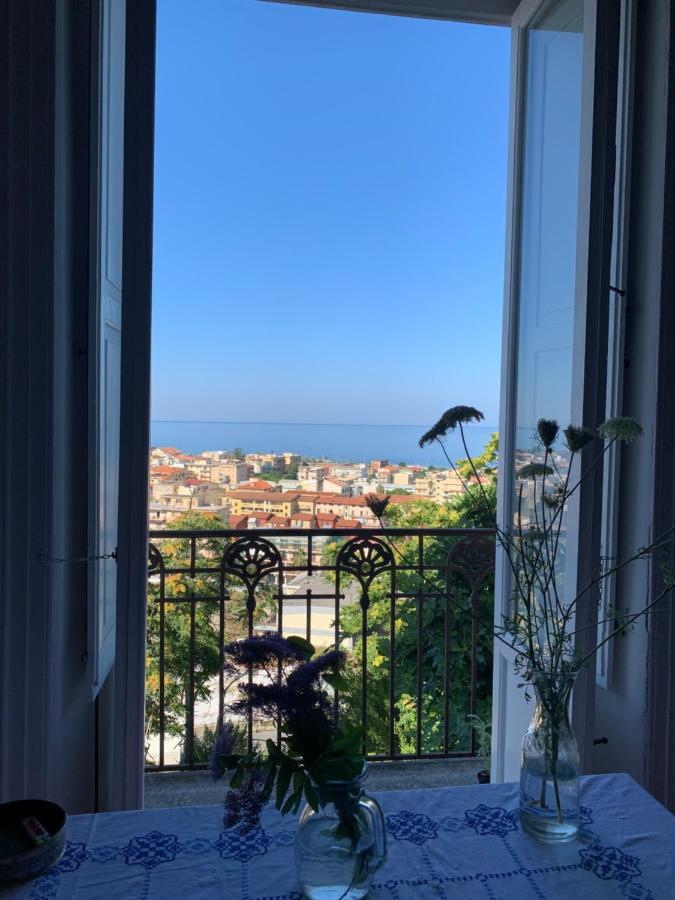 Palazzo Carratelli Apartman Amantea Kültér fotó
